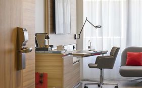 Novotel Campo De Las Naciones